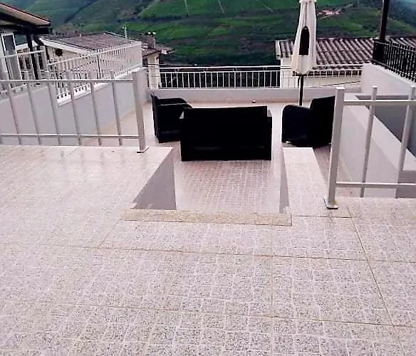 Casa Rodrigues * 皮尼昂